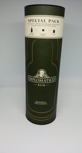 Diplomático Exclusiva rum díszdobozban ajándék pohárral (Tall Canister Old Fashioned pack)